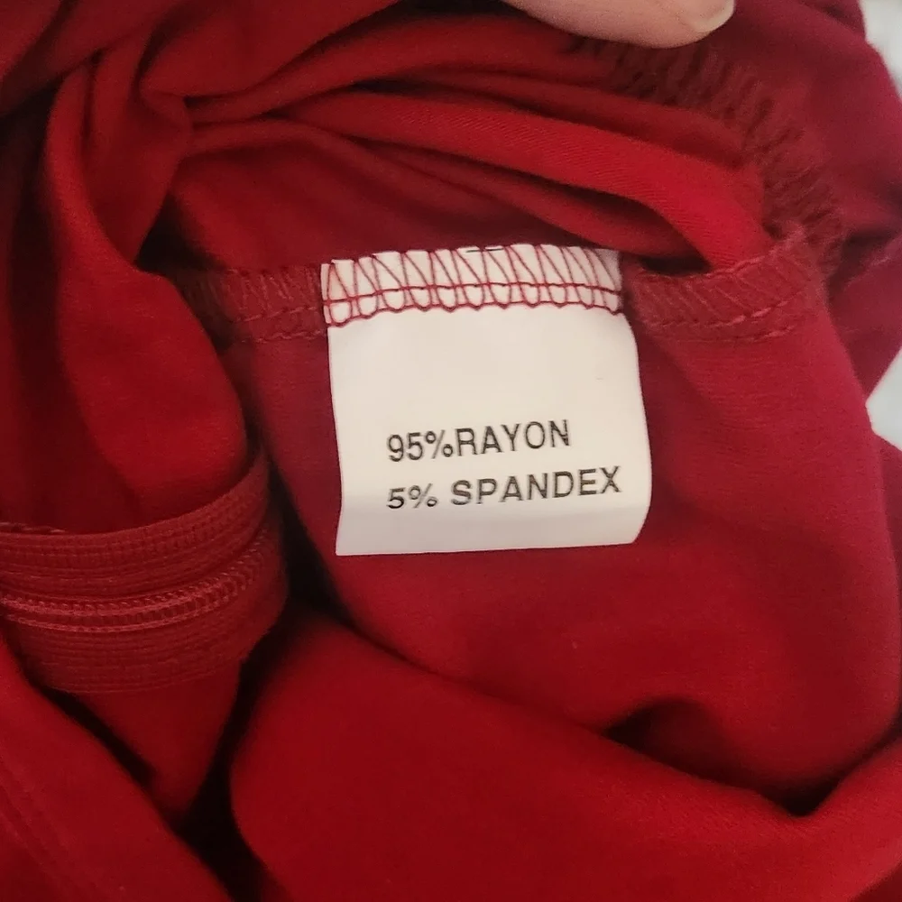 Elegant Red Jumpsuit - Picture 9 of 9